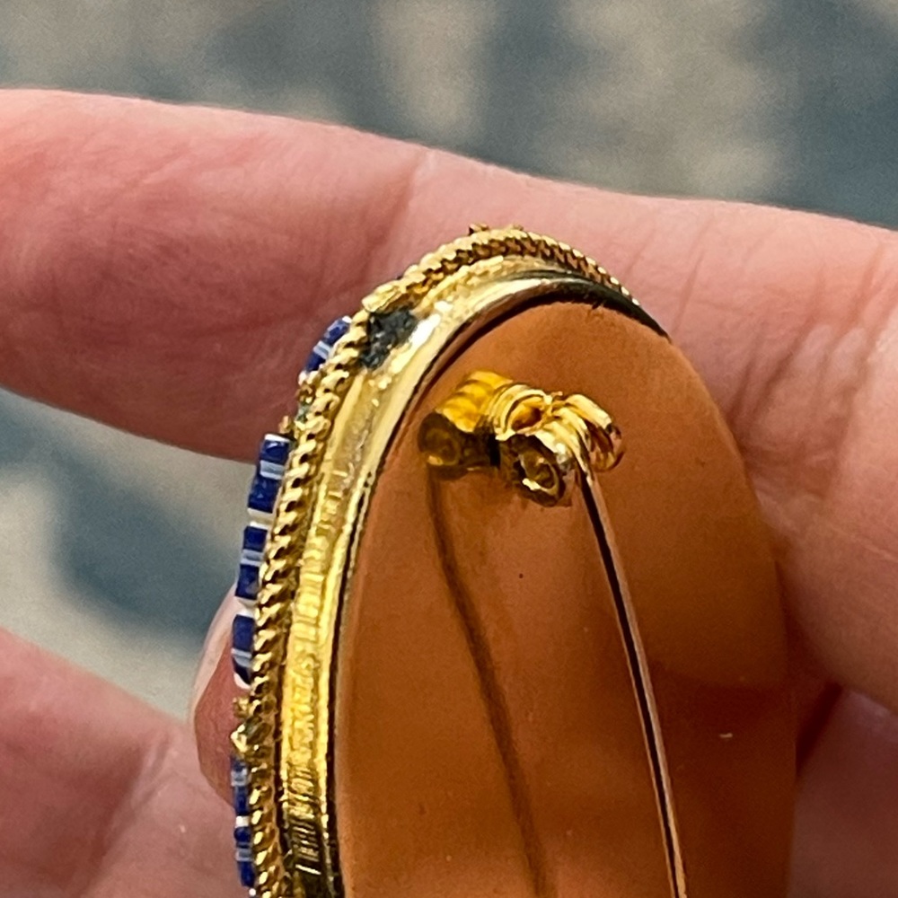 Italian detailed micro mosaic gold tone pin brooch - Picture 10 of 12